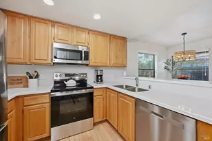 3204 Villa Ln, Napa, CA 94558 - Photo 6