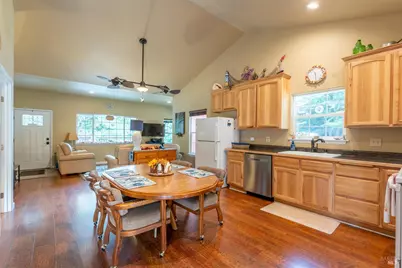 26800 N Highway 1, Fort Bragg, CA 95437 - Photo 10