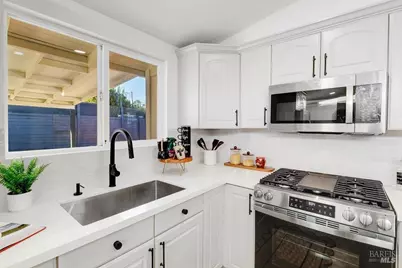 27741 Havana Avenue, Hayward, CA 94544 - Photo 14