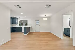 219 Monarch Ct, Santa Rosa, CA 95401 - Photo 18
