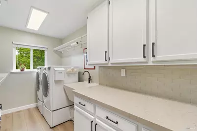 10 Santa Yorma Court, Novato, CA 94945 - Photo 38