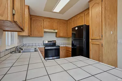 17198 Squirrelhill Road, Hidden Valley Lake, CA 95467 - Photo 8