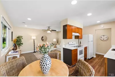 110 Oliva Court #F, Novato, CA 94947 - Photo 8