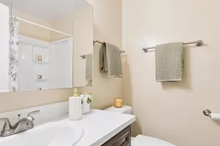 110 Oliva Ct, Novato, CA 94947 - Photo 22