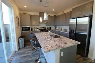 309 Caulfield Ln, Petaluma, CA 94952 - Photo 14