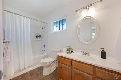 1609 Monroe Court, Petaluma, CA 94954 - Photo 16