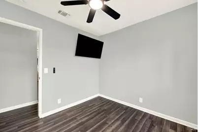 650 W H Street, Dixon, CA 95620 - Photo 30