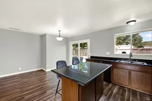 650 W H St, Dixon, CA 95620 - Photo 16