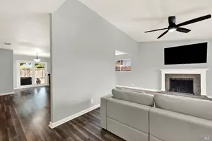 650 W H St, Dixon, CA 95620 - Photo 6