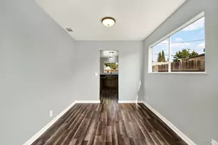 650 W H St, Dixon, CA 95620 - Photo 10