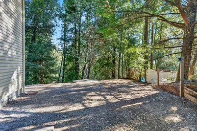 27171 Bear Drive, Willits, CA 95490 - Photo 32