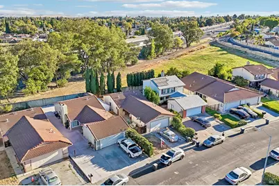 2842 Montclair Way, Fairfield, CA 94534 - Photo 32