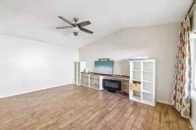 2842 Montclair Way, Fairfield, CA 94534 - Photo 4