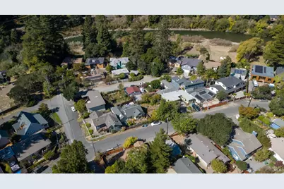 17495 Orchard Avenue, Guerneville, CA 95446 - Photo 32