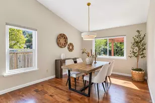 9 Carob Way, Novato, CA 94945 - Photo 6