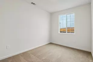 5884 Trailblaze Dr, Fairfield, CA 94533 - Photo 12