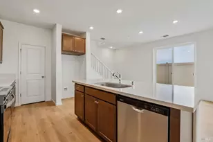 5876 Trailblaze Dr, Fairfield, CA 94533 - Photo 12