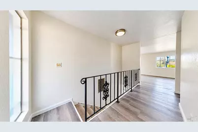 9515 Castlewood Street, Oakland, CA 94605 - Photo 20
