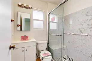 9515 Castlewood St, Oakland, CA 94605 - Photo 12