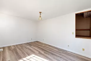 9515 Castlewood St, Oakland, CA 94605 - Photo 36