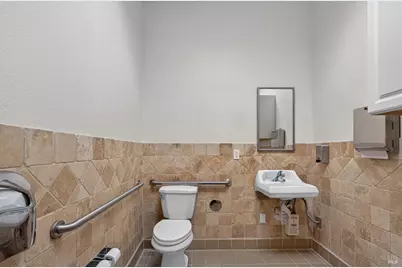 810 Den Beste Court, Windsor, CA 95492 - Photo 32