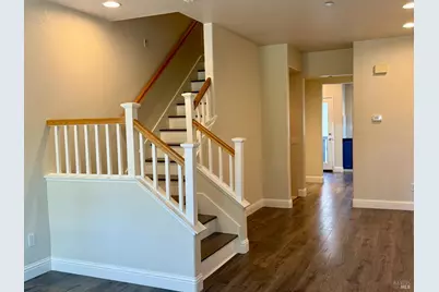 60 Almond Court, San Rafael, CA 94903 - Photo 10