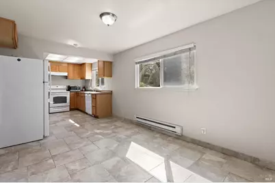 128 W F Street, Benicia, CA 94510 - Photo 12