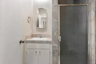128 W F Street, Benicia, CA 94510 - Photo 18