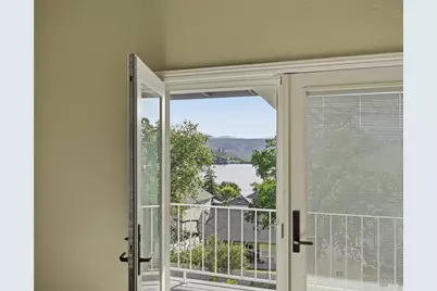 18669 Deer Hill Road, Hidden Valley Lake, CA 95467 - Photo 16