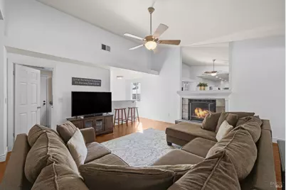 416 Limerick Way, Vacaville, CA 95688 - Photo 16