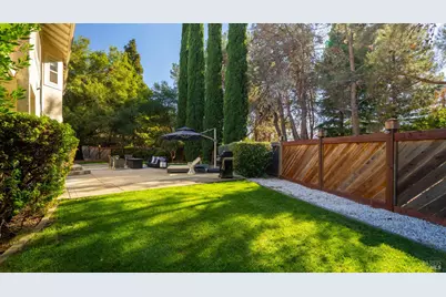 2528 Cotswold Hill Drive, Fairfield, CA 94534 - Photo 44