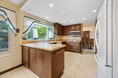 450 Masonic Court, Vallejo, CA 94591 - Photo 4