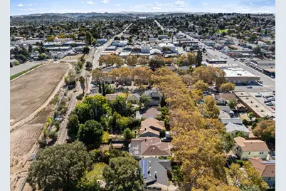 734 Illinois Street, Vallejo, CA 94590 - Photo 12