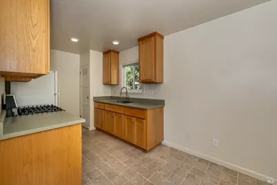 1181 Clover Drive, Santa Rosa, CA 95401 - Photo 18