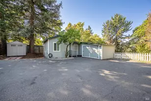 1181 Clover Dr, Santa Rosa, CA 95401 - Photo 4
