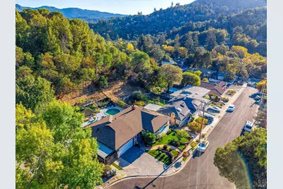 28 Oak Tree Lane, Fairfax, CA 94930 - Photo 4