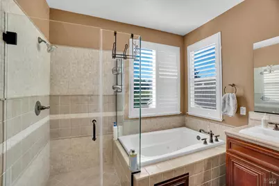 1000 Amber Ridge Lane, Vacaville, CA 95687 - Photo 20