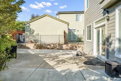 1000 Amber Ridge Lane, Vacaville, CA 95687 - Photo 38