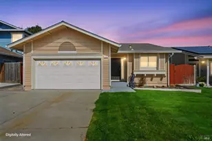 724 Vintage Ave, Fairfield, CA 94534 - Photo 2