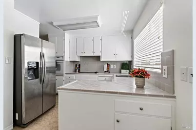 1312 Valle Vista Avenue, Vallejo, CA 94589 - Photo 2