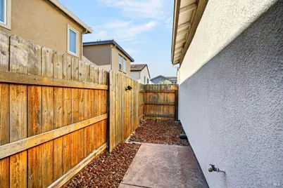 2351 Hanson Drive, Fairfield, CA 94533 - Photo 40