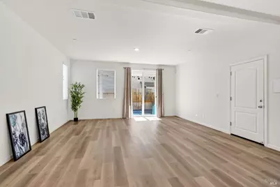 2351 Hanson Drive, Fairfield, CA 94533 - Photo 12