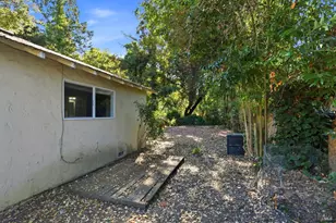 151 Glenwood Ct, Santa Rosa, CA 95405 - Photo 36