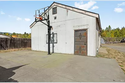 1041 Creek Side Court, Laytonville, CA 95454 - Photo 44