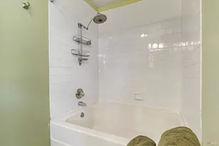 250 Bay Vista Cir, Sausalito, CA 94965 - Photo 26