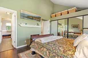 250 Bay Vista Cir, Sausalito, CA 94965 - Photo 20