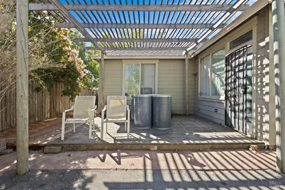 2395 San Miguel Avenue, Santa Rosa, CA 95403 - Photo 20