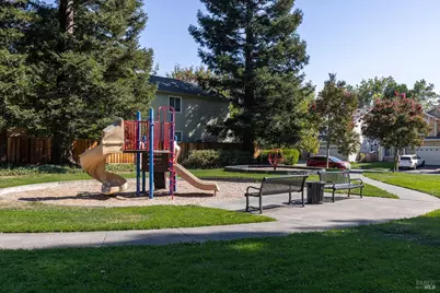 236 Wikiup Meadows Drive, Santa Rosa, CA 95403 - Photo 26