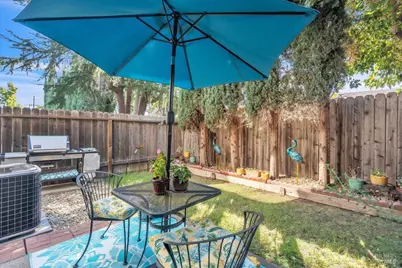 299 Shasta Drive #32, Vacaville, CA 95687 - Photo 26