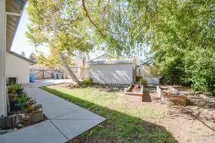2050 Keel Ct, Dixon, CA 95620 - Photo 34